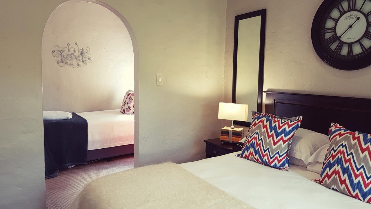 Caladdi Bed And Breakfast Durban Buitenkant foto