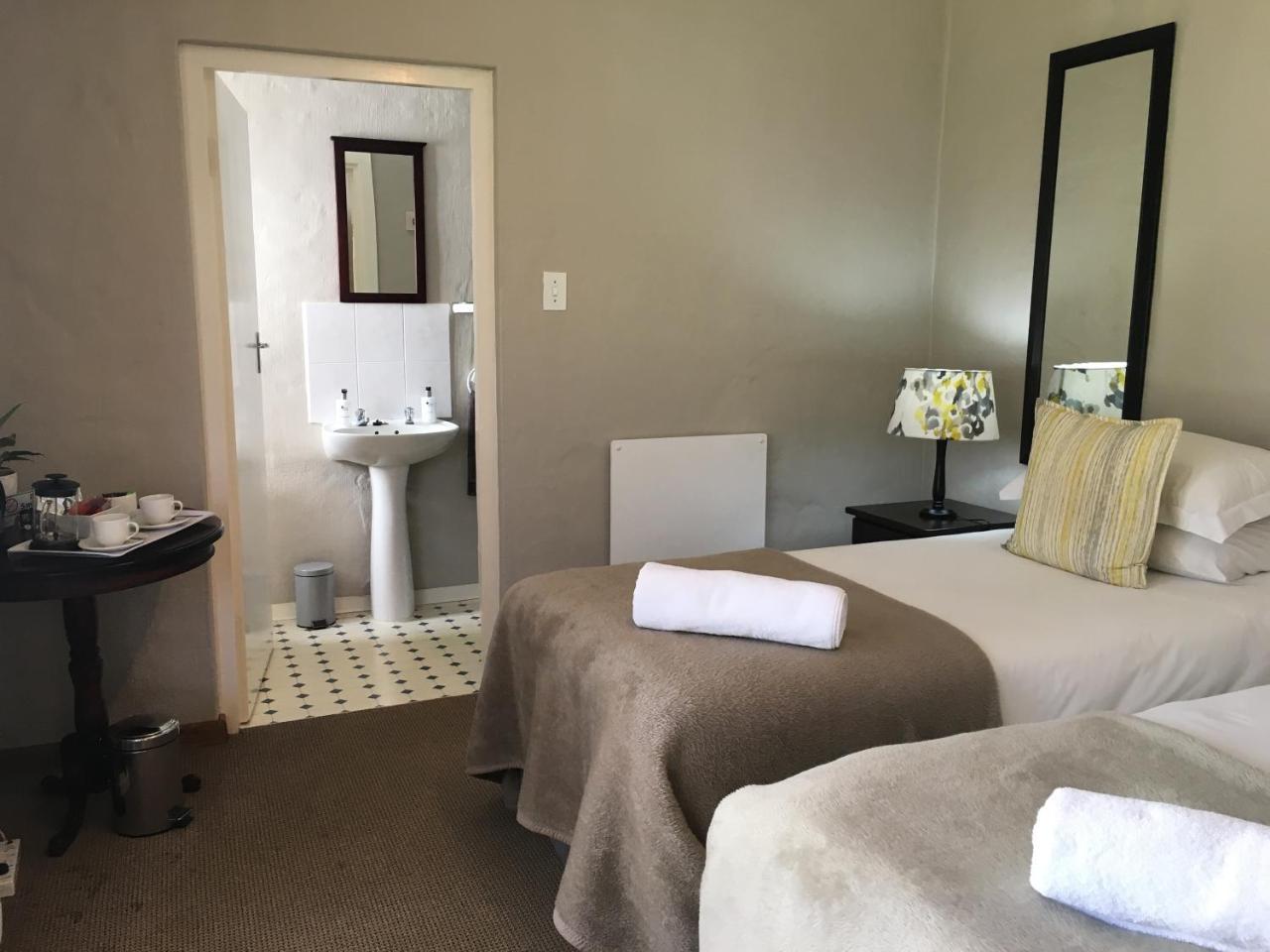 Caladdi Bed And Breakfast Durban Buitenkant foto